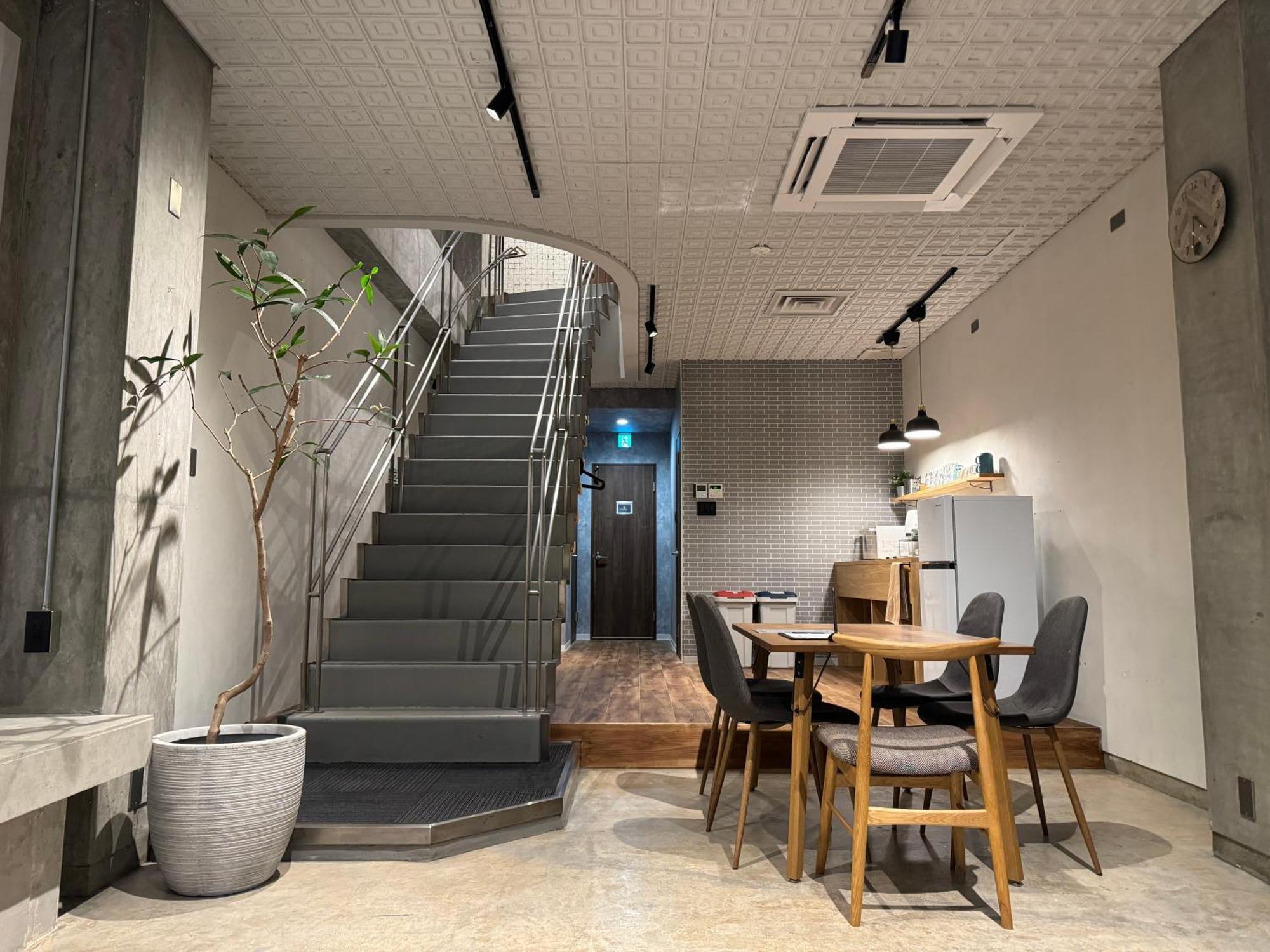 Hotel Art Rock Takamatsu Bagian luar foto