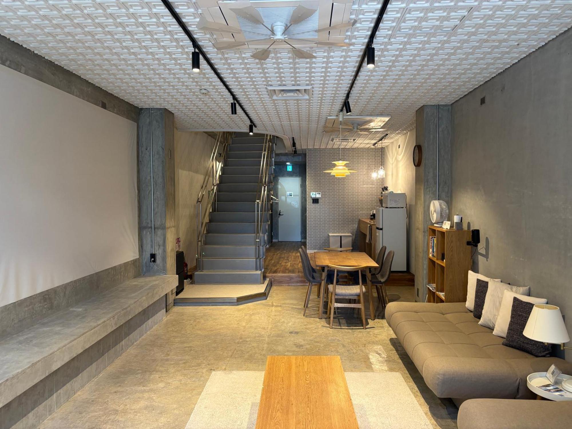 Hotel Art Rock Takamatsu Bagian luar foto